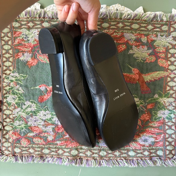 Nine West flats - Picture 2 of 3